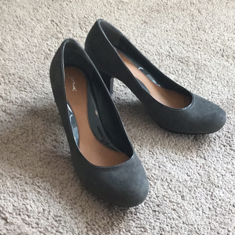 GNW dress shoes